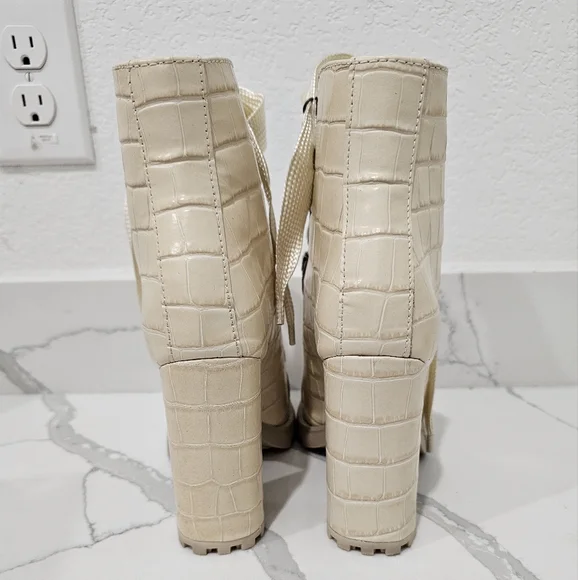 Schultz Boots - Picture 4 of 5